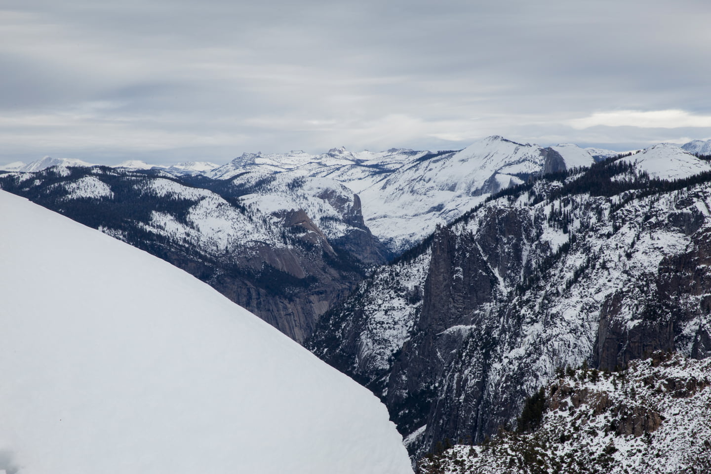 dewey-point-vista-yosemite