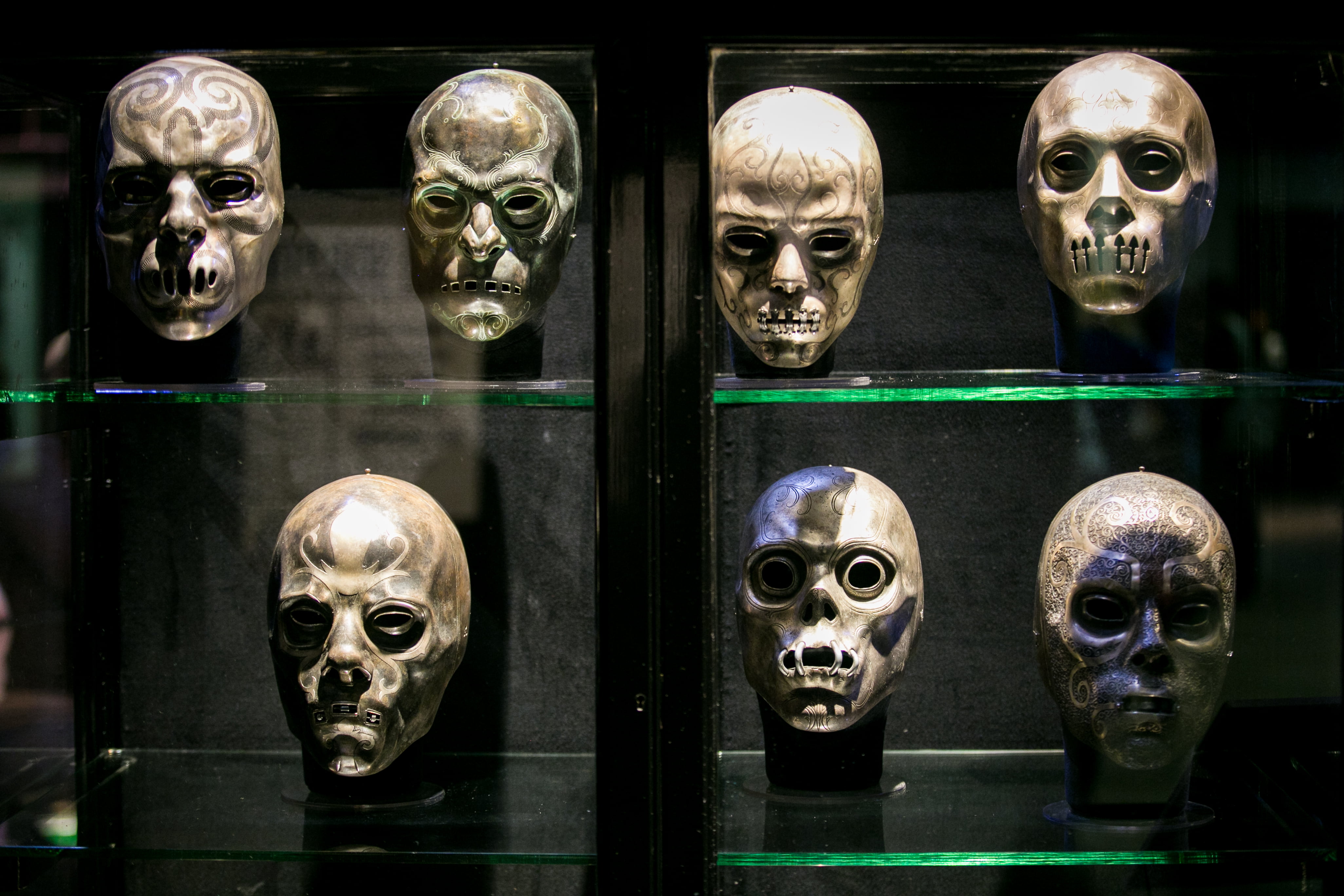 harry-potter-studio-tour-dark-arts-skulls
